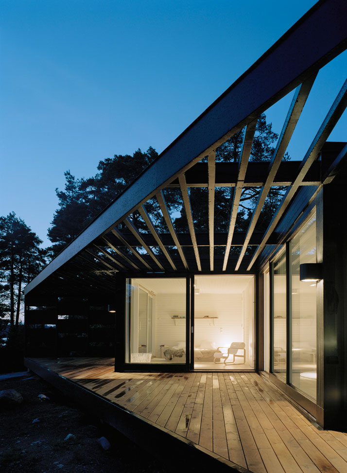 Archipelago House in Stockholm by Tham & Videgard Architects