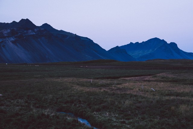 Mysterious & Raw Natural Landscapes of Iceland By Tin Nguyen 
