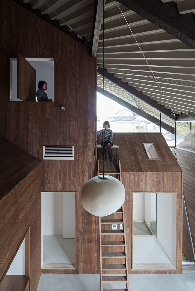 Rain Shelter House At The Foot Of Mount Daisen in Japan