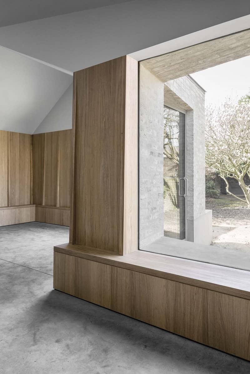 Restructured Victorian London House by McLaren.Excell