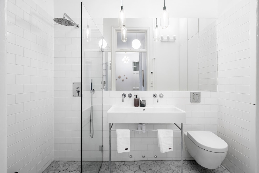 Minimalist Scandinavian Bathroom Interior Design