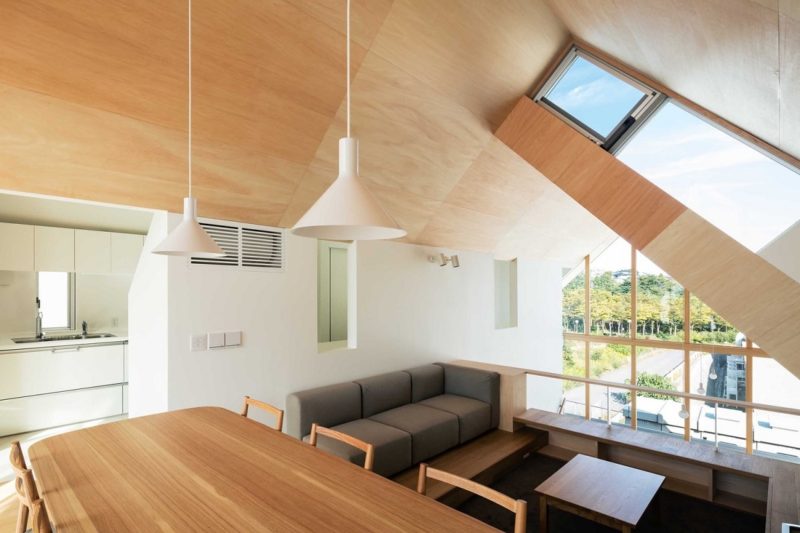 Newtown House in Kyoto by Kohei Yukawa + Hiroto Kawaguchi