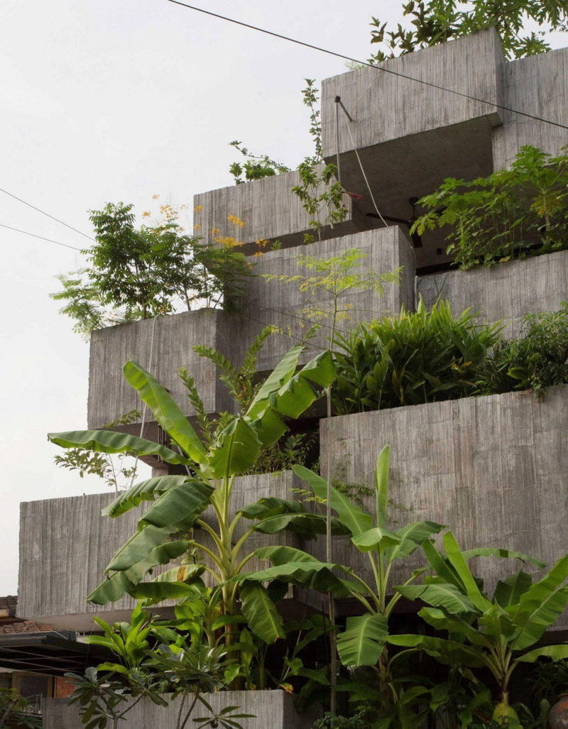 Planter Box House designed by Formzero in Kuala Lumpur