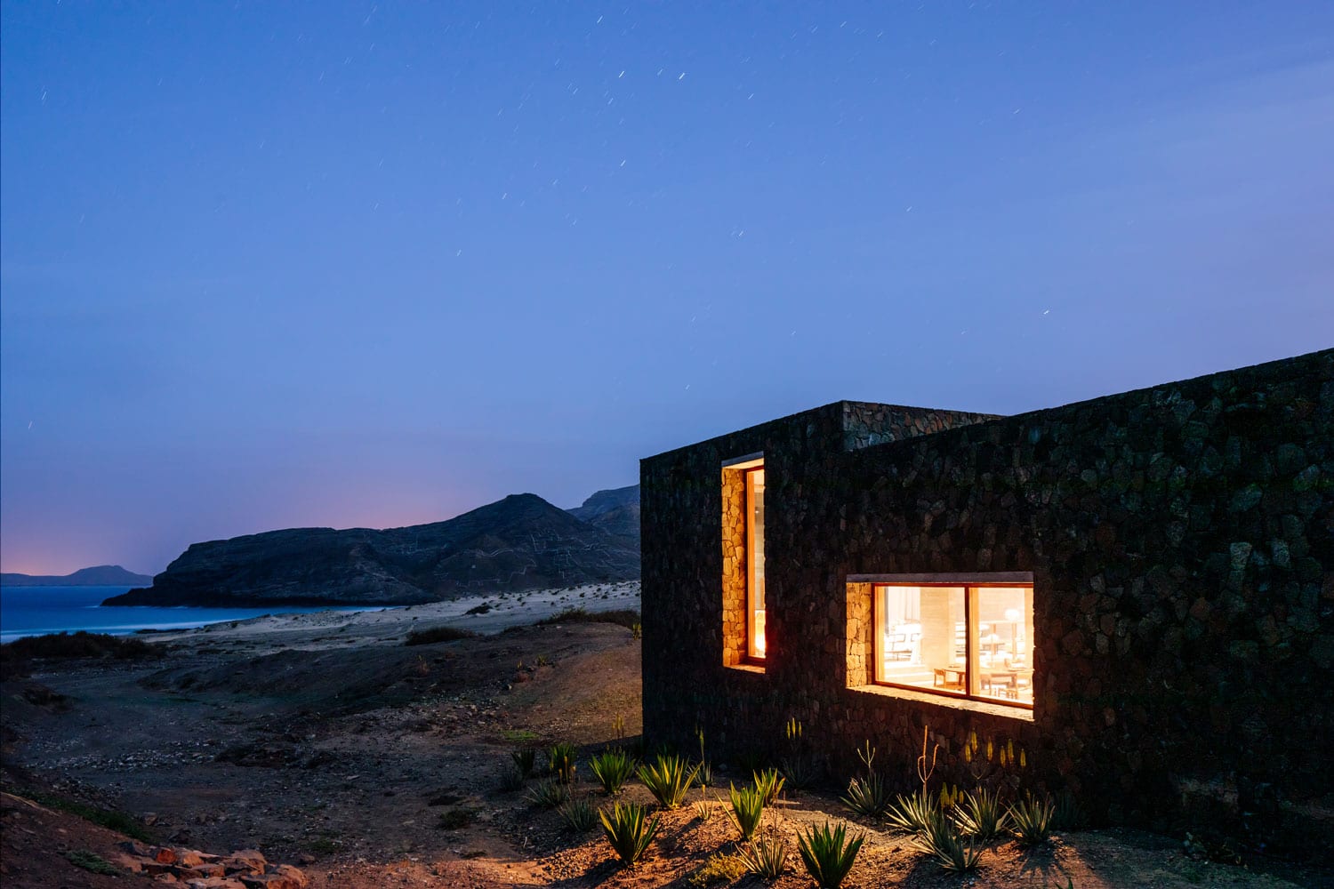 Barefoot Luxury Villas in Cabo Verde by Polo Architects & Going East