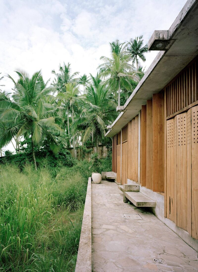 A Guesthouse in Sri Lanka designed by Atelier Abraha Achermann