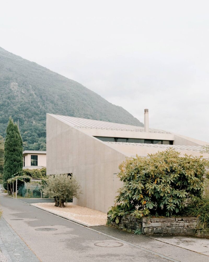 A Monumental Form: Pyramid House in Switzerland by DF_DC Architects