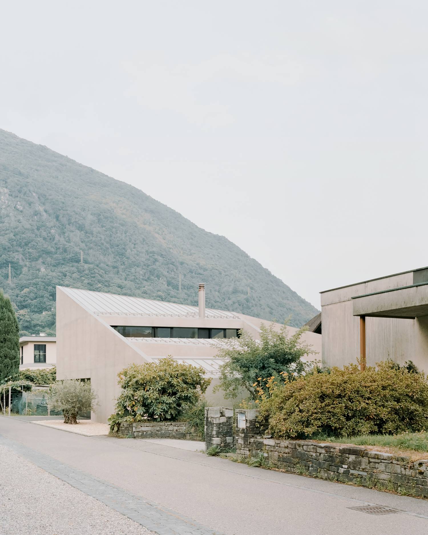 A Monumental Form: Pyramid House in Switzerland by DF_DC Architects