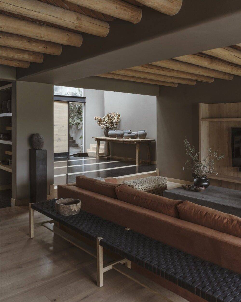 Architect: Mariana Morales. Furniture: Habitacion 116. Landscape Architects: PAAR Taller. Location: Valle de Bravo, Mexico. Photographer: Fabian Martinez