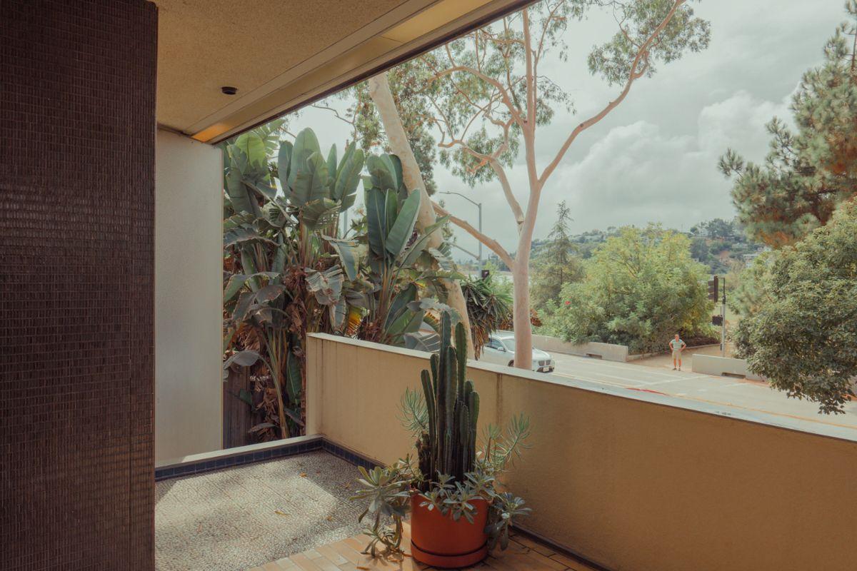 Neutra VDL Research House II in Los Angeles photographed by Franck Bohbot