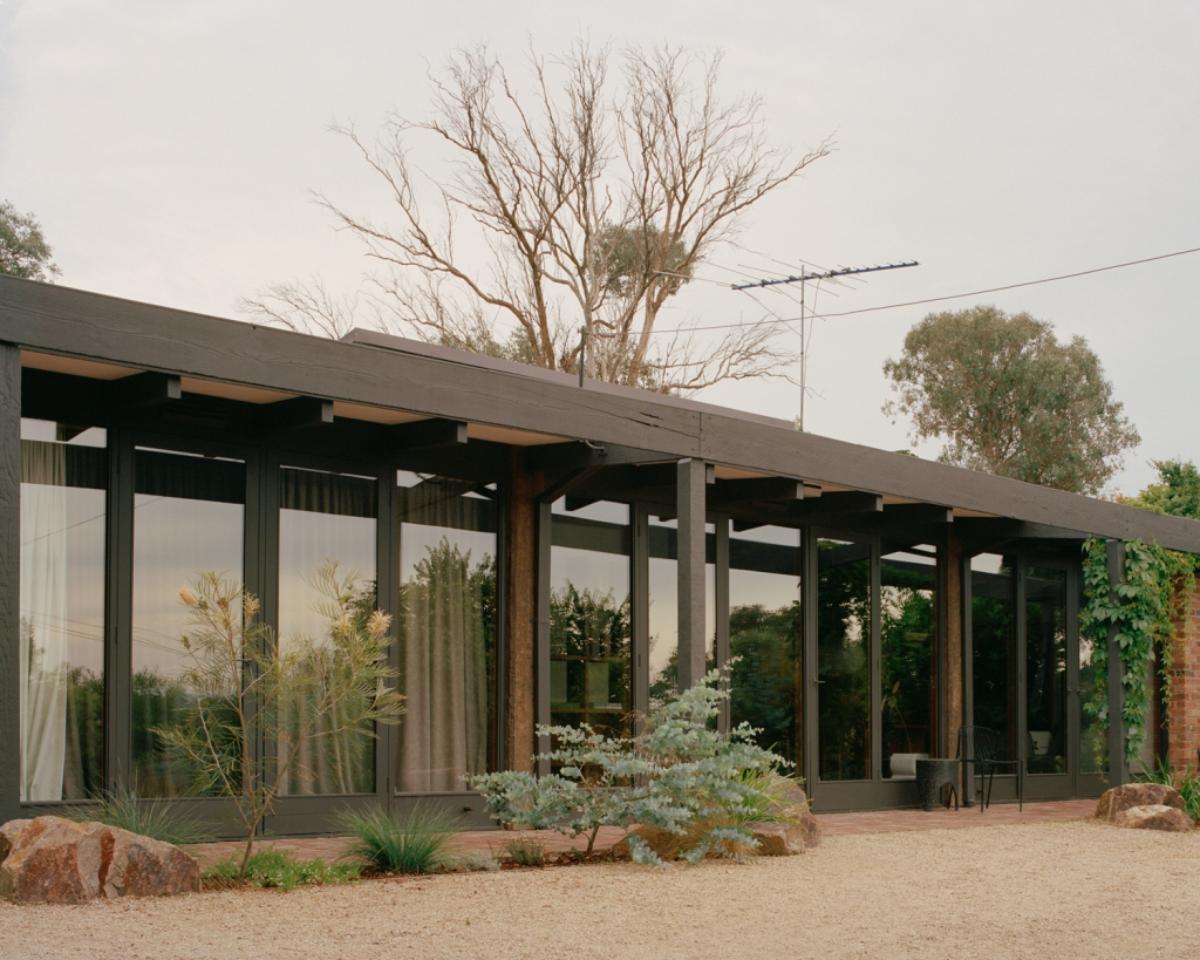 The Fisher House Architects Alistair Knox (1969), Adriana Hanna  Melbourne, Victoria, Australia