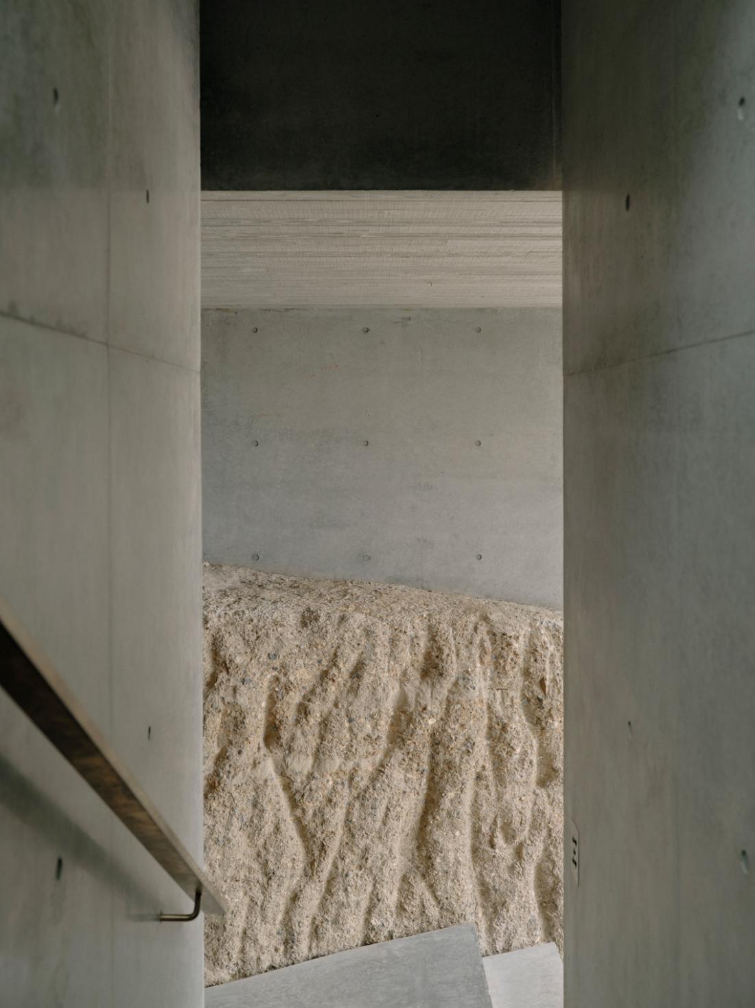 Minimal Concrete Interior Design